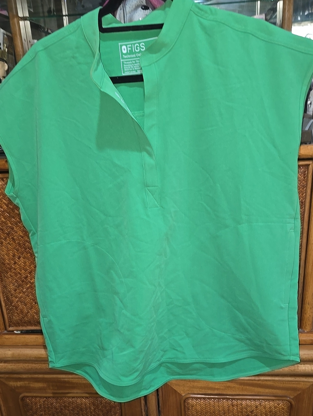 FIGS RAFAELA SCRUB TOP